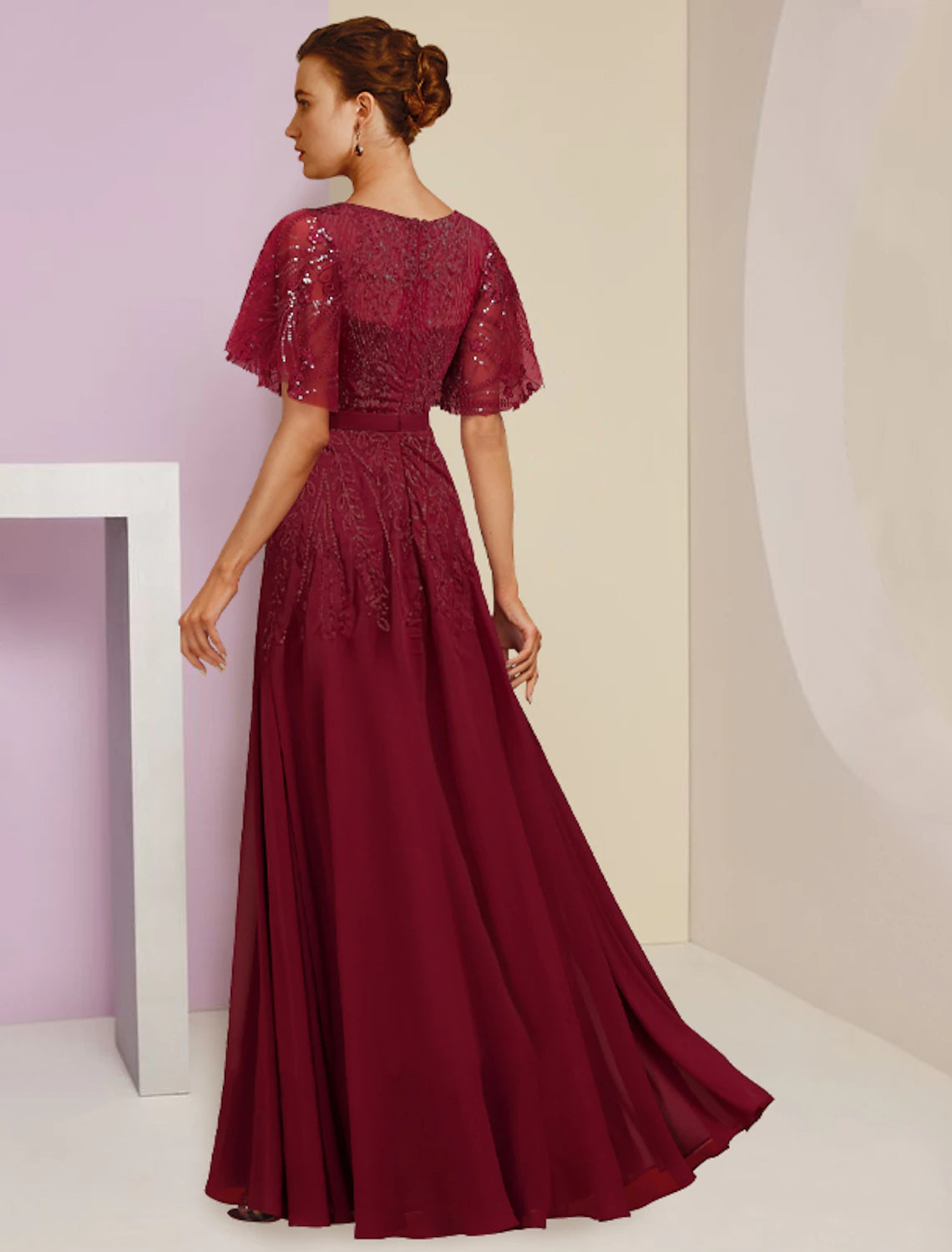 Wholesale  Sheath / Column Mother of the Bride Dress Wedding Guest Elegant Sparkle & Shine V Neck Floor Length Chiffon Lace Sequined Short Sleeve with Pleats Split Front